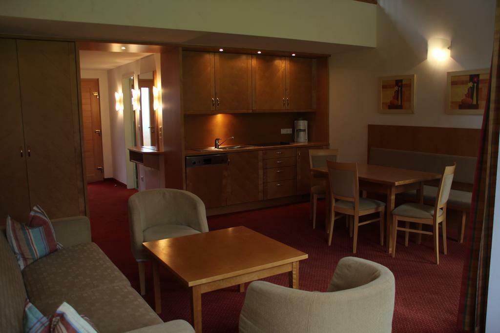 Aparthotel Schindlhaus/Alpin Зёлль Экстерьер фото